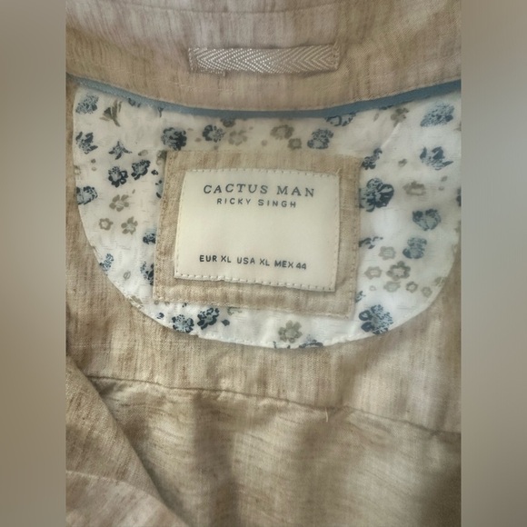 Cactus Man Ricky Singh Tan + Floral Collared Button Up Shirt - Picture 7 of 8